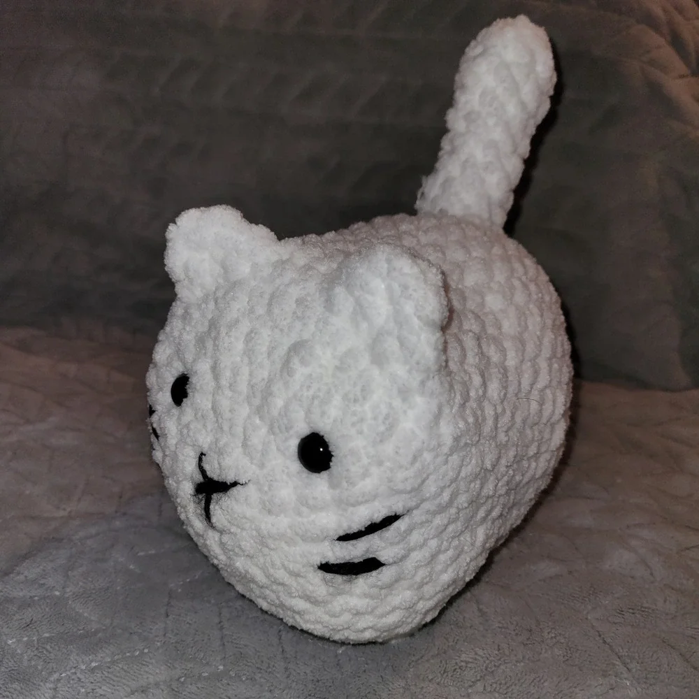 White Crochet Plush Cat Stuffed Animal Toy Cute Kitten Plushie Gift Kids‎ Kawaii